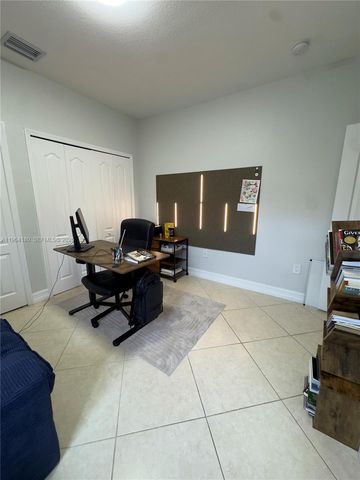 11177 NW 79th Ln, Doral, FL 33178