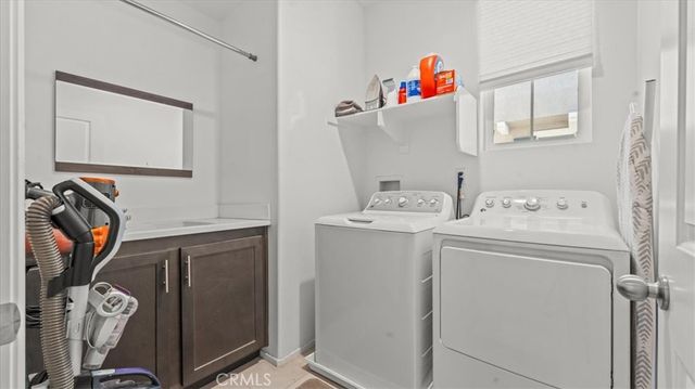 7340 Garnet Ridge, Jurupa Valley, CA 92509