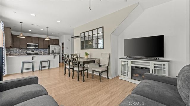 7340 Garnet Ridge, Jurupa Valley, CA 92509