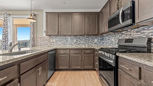 7340 Garnet Ridge, Jurupa Valley, CA 92509