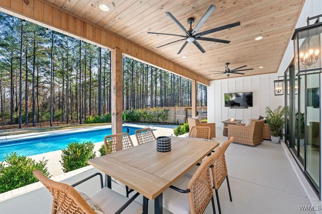 14259 Watercolor, Northport, AL 35475