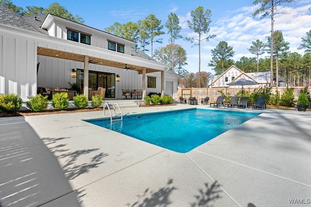 14259 Watercolor, Northport, AL 35475