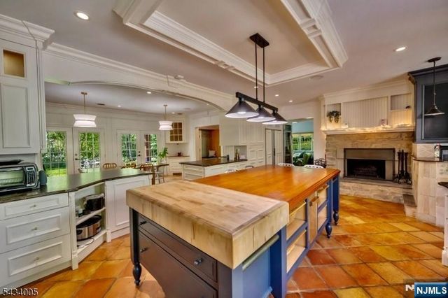 3 Laurel Lane, Chester Township, NJ 07930