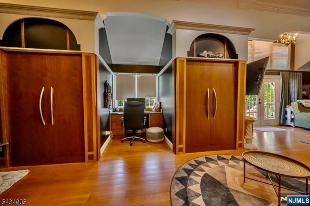 3 Laurel Lane, Chester Township, NJ 07930