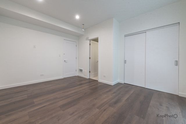 1921 S Jefferson Street 2, Chicago, IL 60616