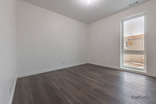 1921 S Jefferson Street 2, Chicago, IL 60616
