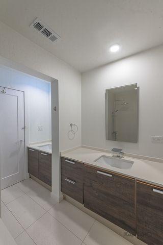 1921 S Jefferson Street 2, Chicago, IL 60616