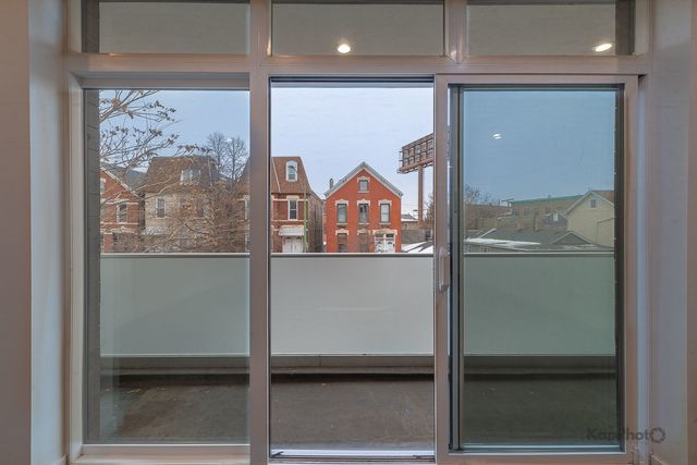 1921 S Jefferson Street 2, Chicago, IL 60616
