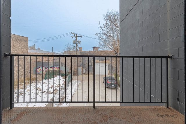 1921 S Jefferson Street 2, Chicago, IL 60616