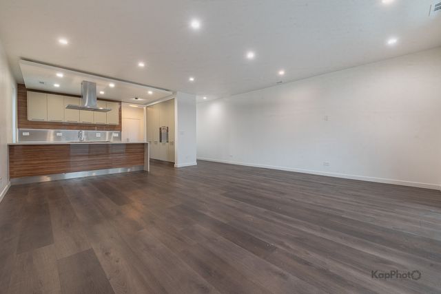 1921 S Jefferson Street 2, Chicago, IL 60616