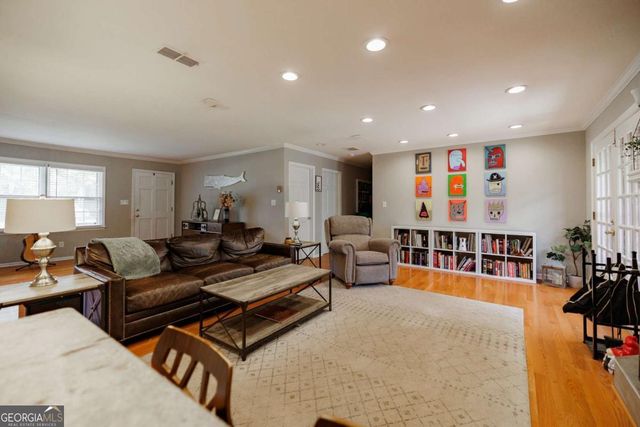 110 S Homewood Drive, Athens, GA 30606