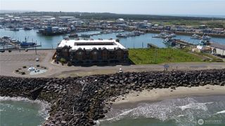 743 Neddie Rose Drive #207, Westport, WA 98595