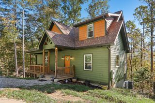 1367 Old Mill Road, Hendersonville, NC 28792