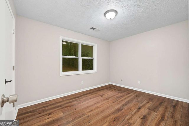 125 Pleasant Valley Road, Mcdonough, GA 30253
