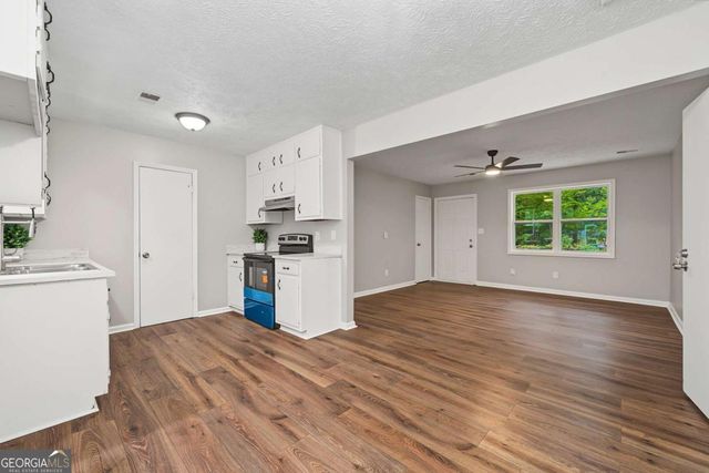 125 Pleasant Valley Road, Mcdonough, GA 30253