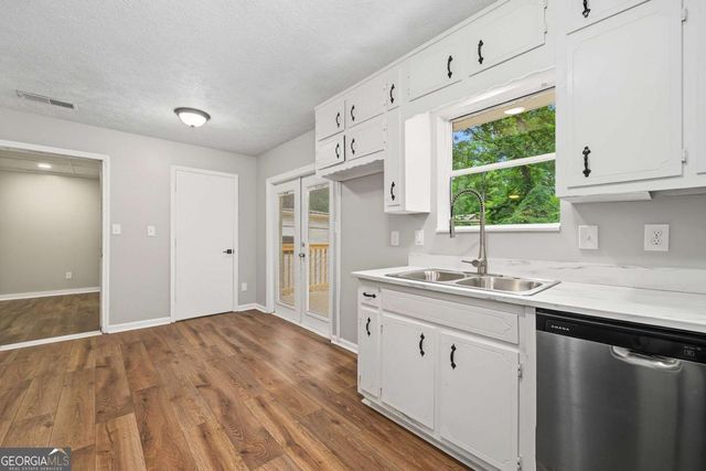 125 Pleasant Valley Road, Mcdonough, GA 30253
