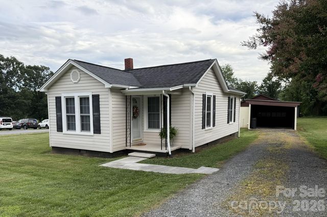 108 Fletcher Street, Morganton, NC 28655