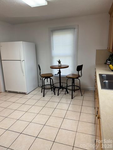 108 Fletcher Street, Morganton, NC 28655
