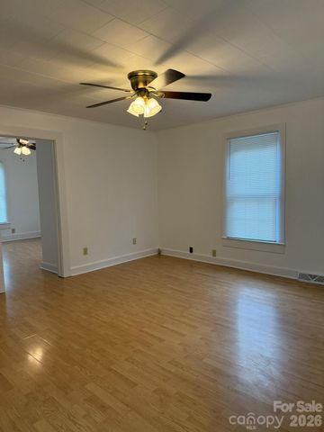 108 Fletcher Street, Morganton, NC 28655