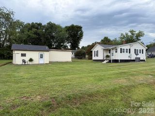 108 Fletcher Street, Morganton, NC 28655