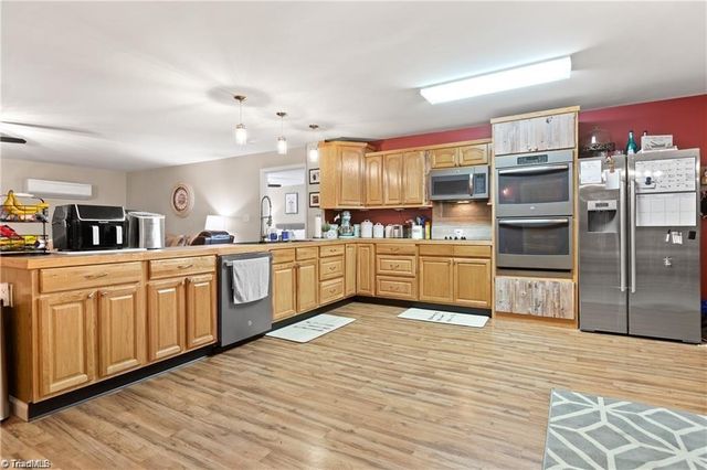 227 S Scales Street, Reidsville, NC 27320