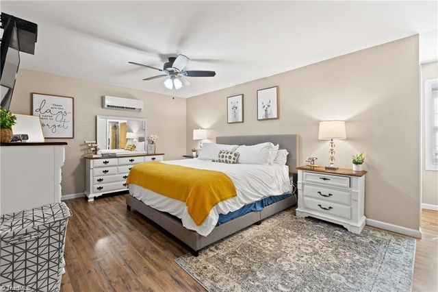 227 S Scales Street, Reidsville, NC 27320