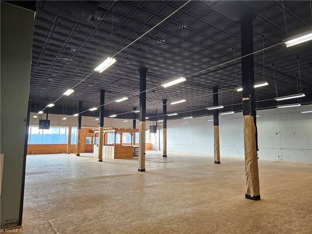 227 S Scales Street, Reidsville, NC 27320