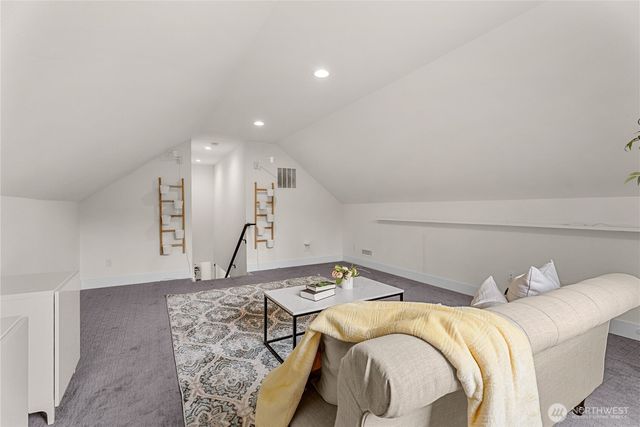 13529 Cascadian Way, Everett, WA 98208