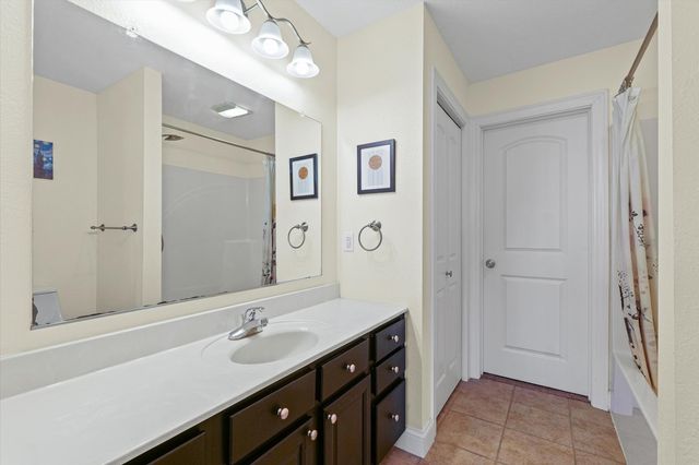 1509 Greyrock Lane, Champaign, IL 61822