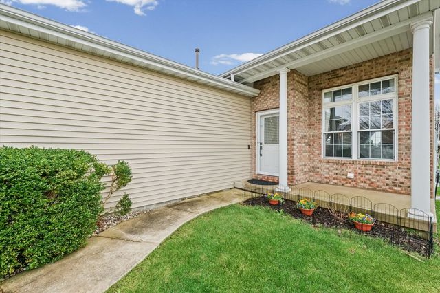 1509 Greyrock Lane, Champaign, IL 61822