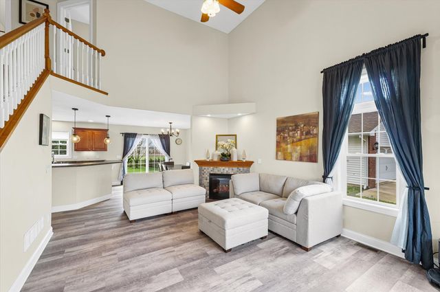 1509 Greyrock Lane, Champaign, IL 61822