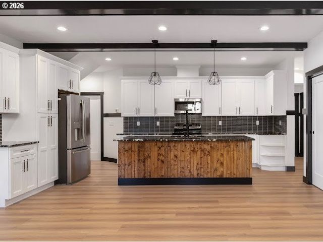 550 Se 8TH Ave, Hillsboro, OR 97123