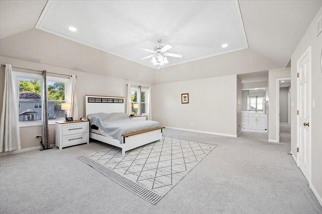 1524 Oswego Road, Naperville, IL 60540