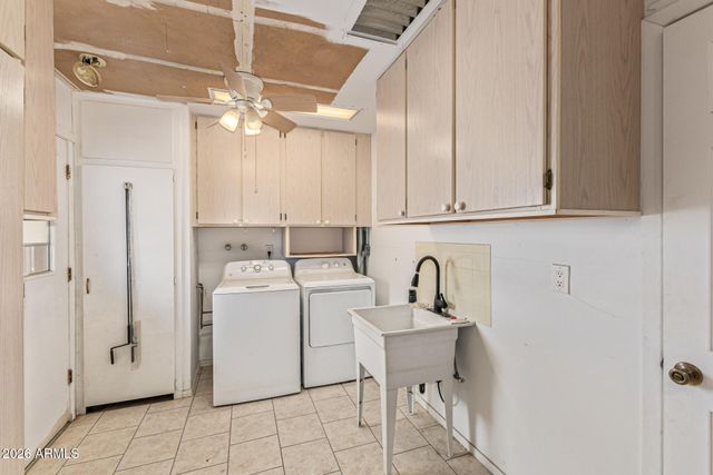 10940 W WHITE MOUNTAIN Road, Sun City, AZ 85351