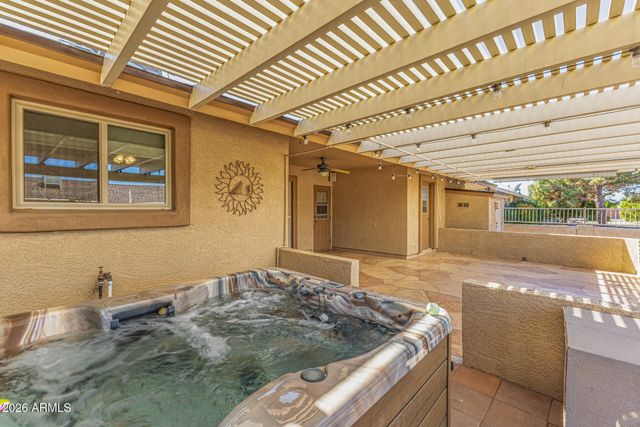 10940 W WHITE MOUNTAIN Road, Sun City, AZ 85351