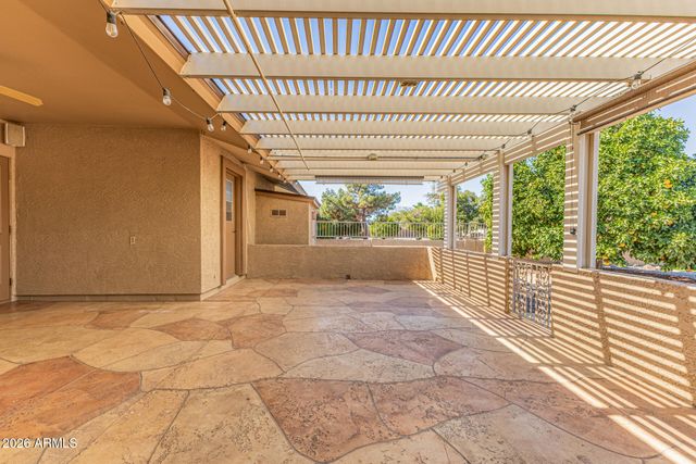 10940 W WHITE MOUNTAIN Road, Sun City, AZ 85351