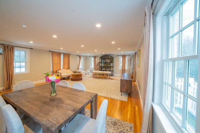 642 Centre St, Newton, MA 02458