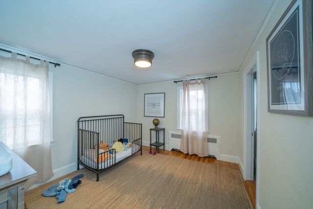 642 Centre St, Newton, MA 02458