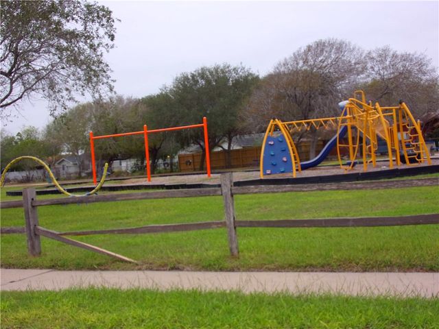 4830 Bluebelle, Corpus Christi, TX 78416