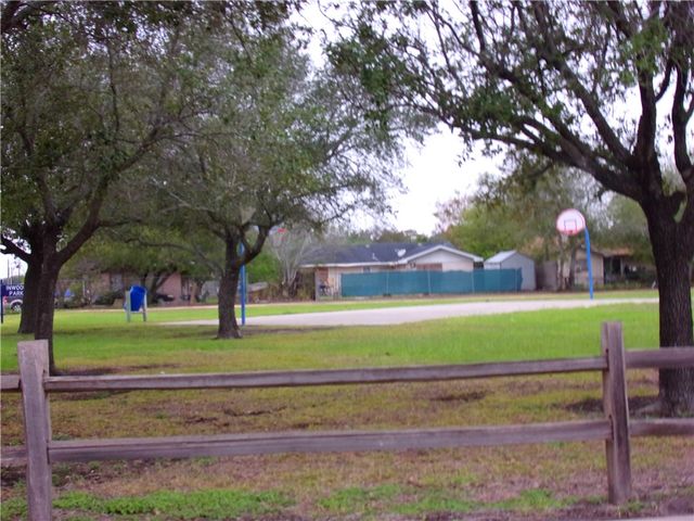 4830 Bluebelle, Corpus Christi, TX 78416