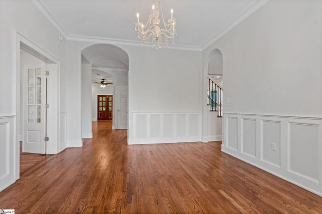 204 Crestwood Drive, Greenville, SC 29609