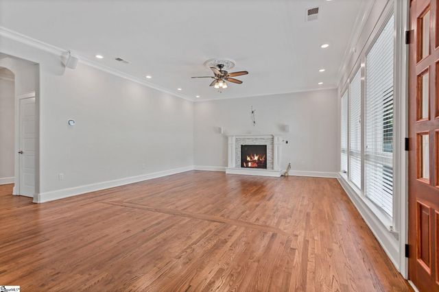 204 Crestwood Drive, Greenville, SC 29609