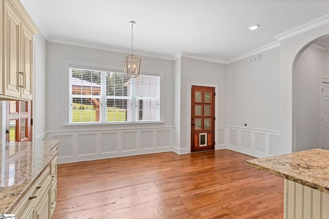 204 Crestwood Drive, Greenville, SC 29609