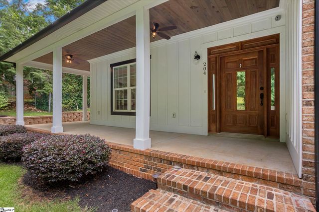 204 Crestwood Drive, Greenville, SC 29609
