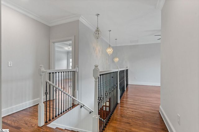 204 Crestwood Drive, Greenville, SC 29609