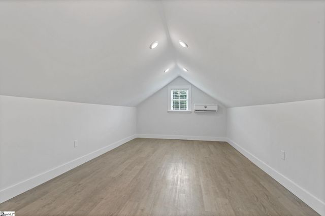 204 Crestwood Drive, Greenville, SC 29609
