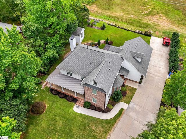 204 Crestwood Drive, Greenville, SC 29609