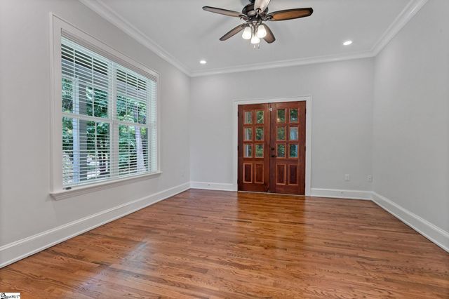 204 Crestwood Drive, Greenville, SC 29609