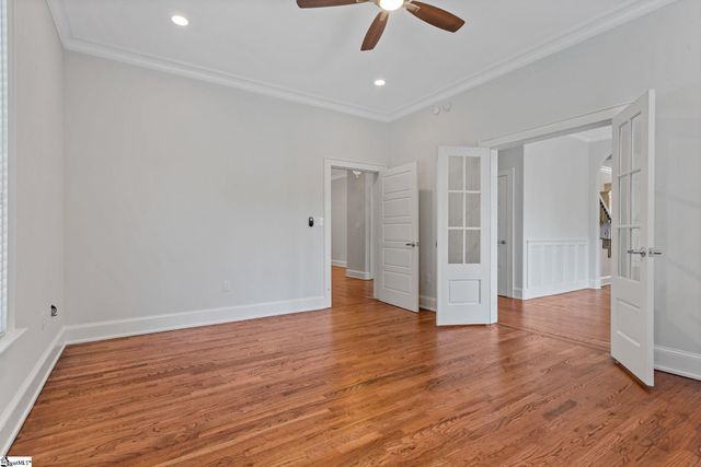 204 Crestwood Drive, Greenville, SC 29609