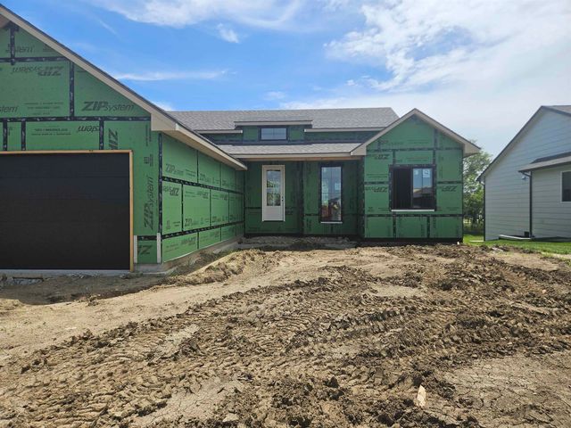 1029 W Silverstone Ct, Andover, KS 67002